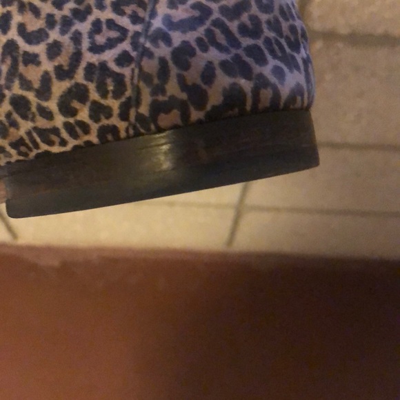 Leopard print and Patent Black toe flats - Picture 6 of 6